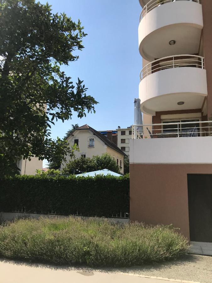 Appartement A deux pas du lac et ville à Annecy Extérieur photo